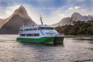 JUCY Cruise Milford Sound Classic Cruises